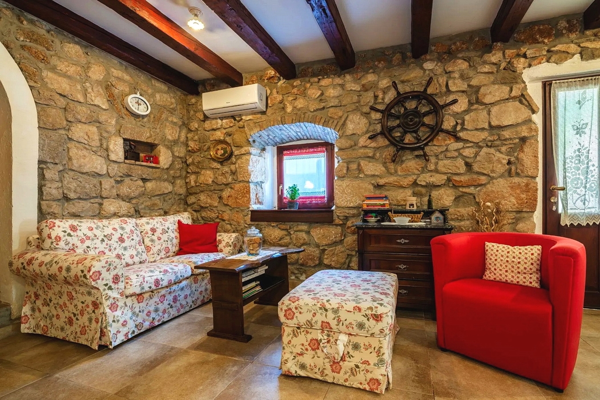 Flat For sale - PRIMORSKO-GORANSKA KRK