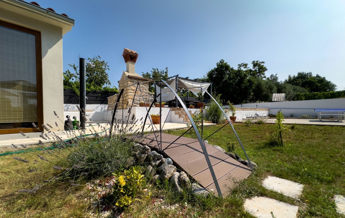Haus Zu verkaufen - ISTARSKA SVETVINČENAT