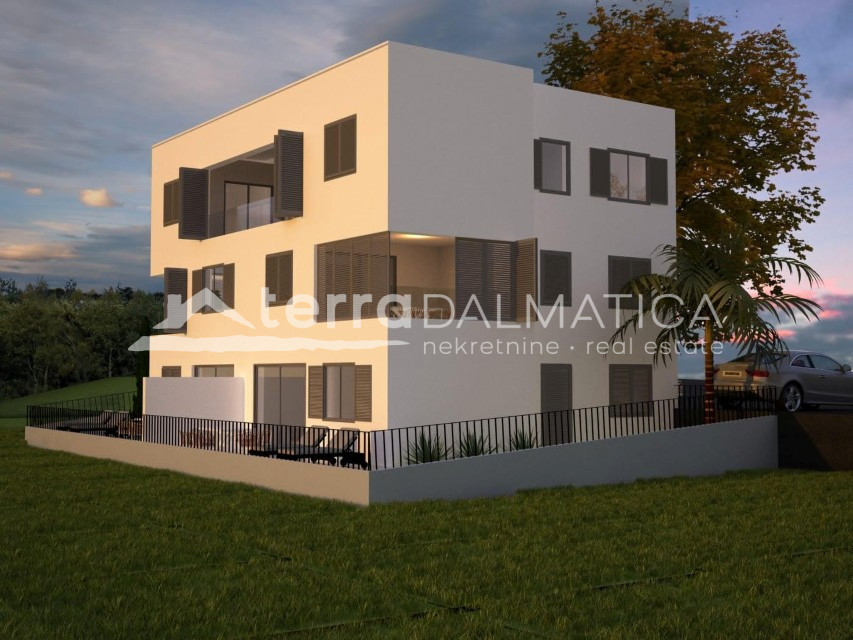 Appartement À vendre - ŠIBENSKO-KNINSKA PRIMOŠTEN