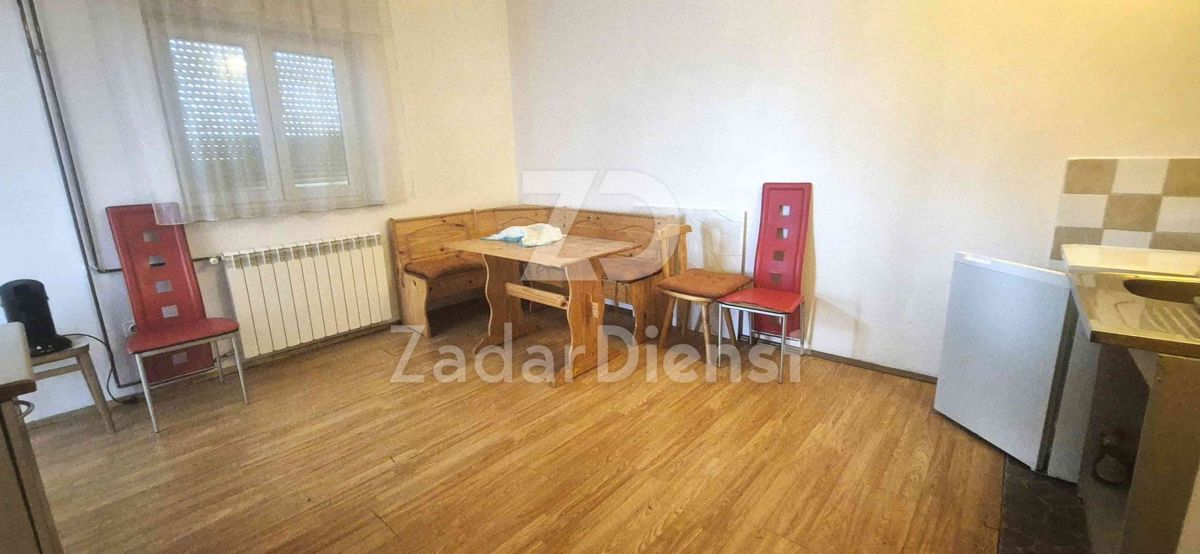Kuća Na prodaju - LIČKO-SENJSKA DONJI LAPAC
