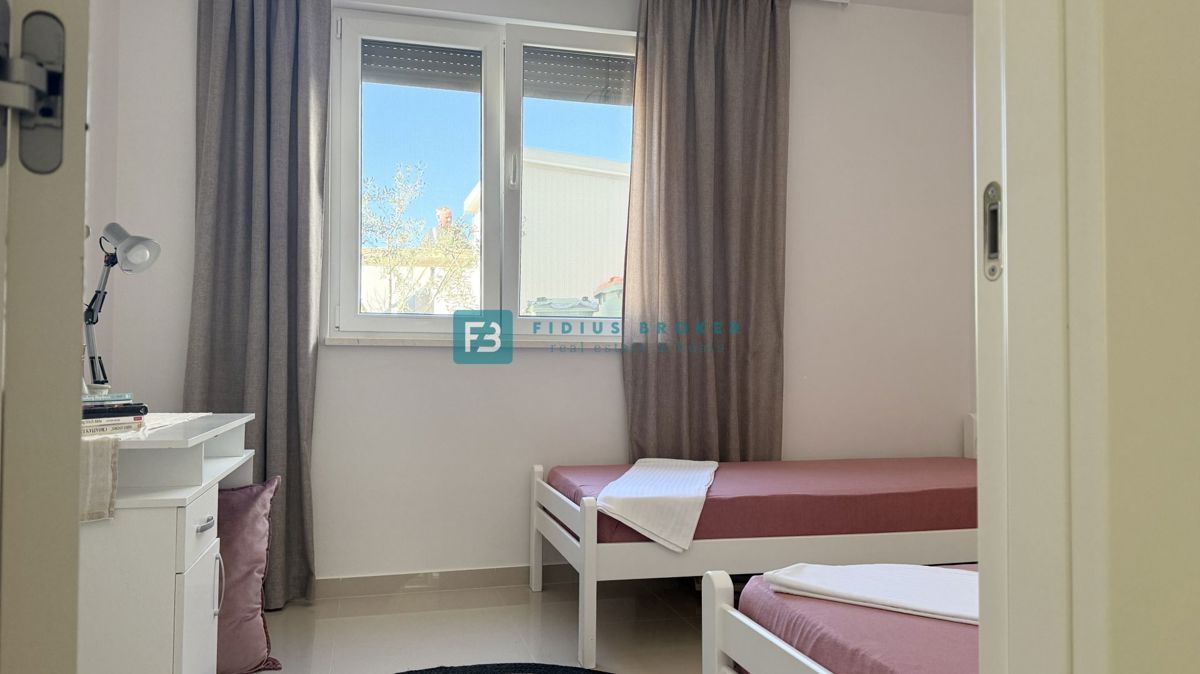 Flat For sale - ŠIBENSKO-KNINSKA VODICE