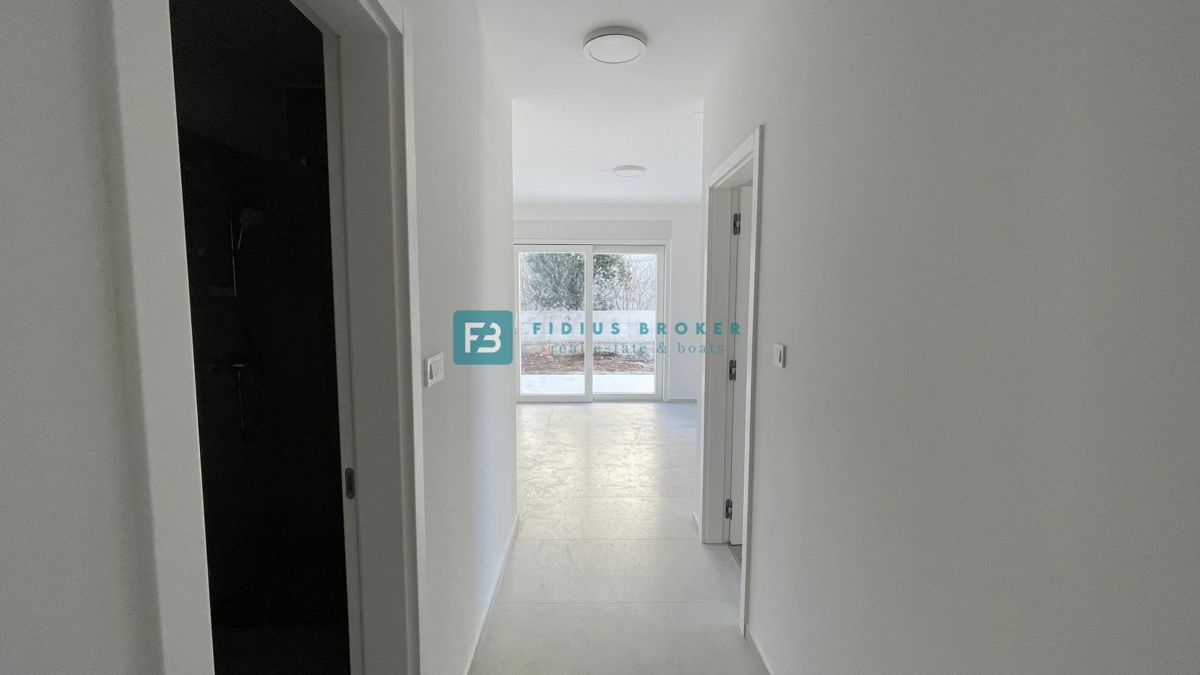 Flat For sale - ŠIBENSKO-KNINSKA VODICE