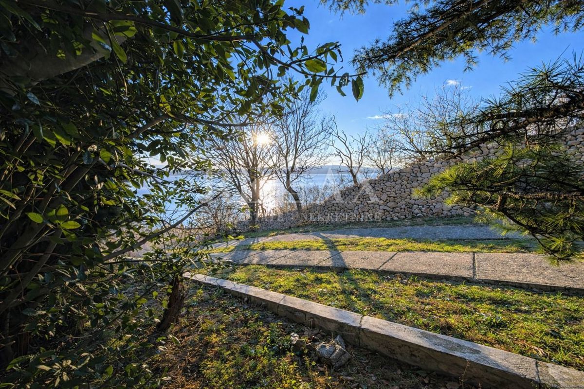 Dom Na predaj - LIČKO-SENJSKA SENJ