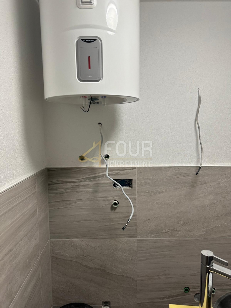 Flat For sale - ŠIBENSKO-KNINSKA VODICE