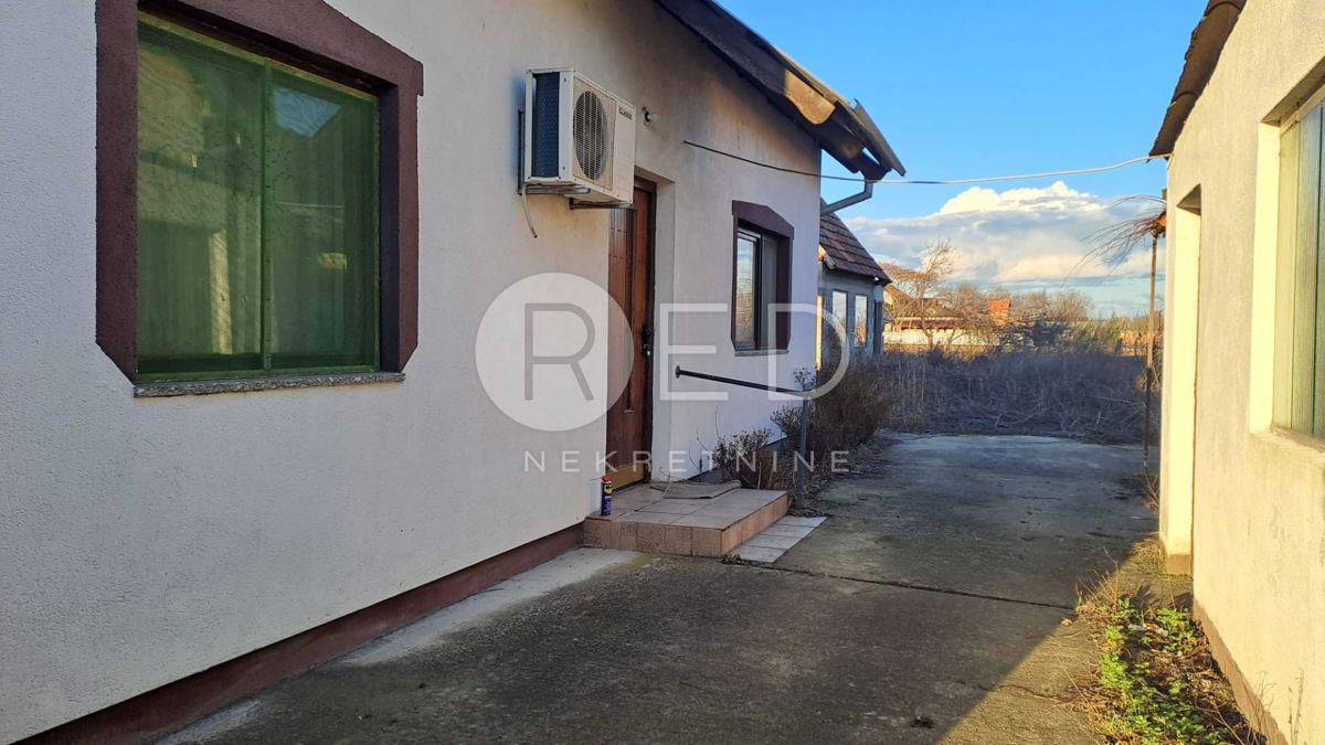 Dom Na sprzedaż - BRODSKO-POSAVSKA SLAVONSKI ŠAMAC