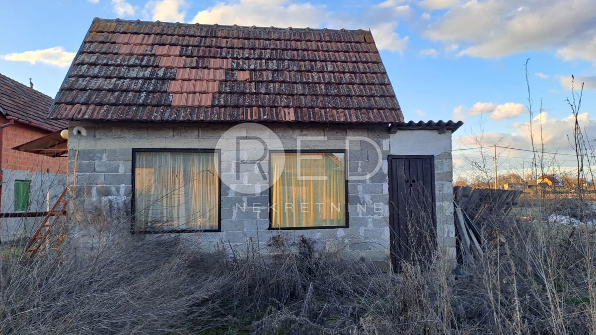 Dom Na sprzedaż - BRODSKO-POSAVSKA SLAVONSKI ŠAMAC
