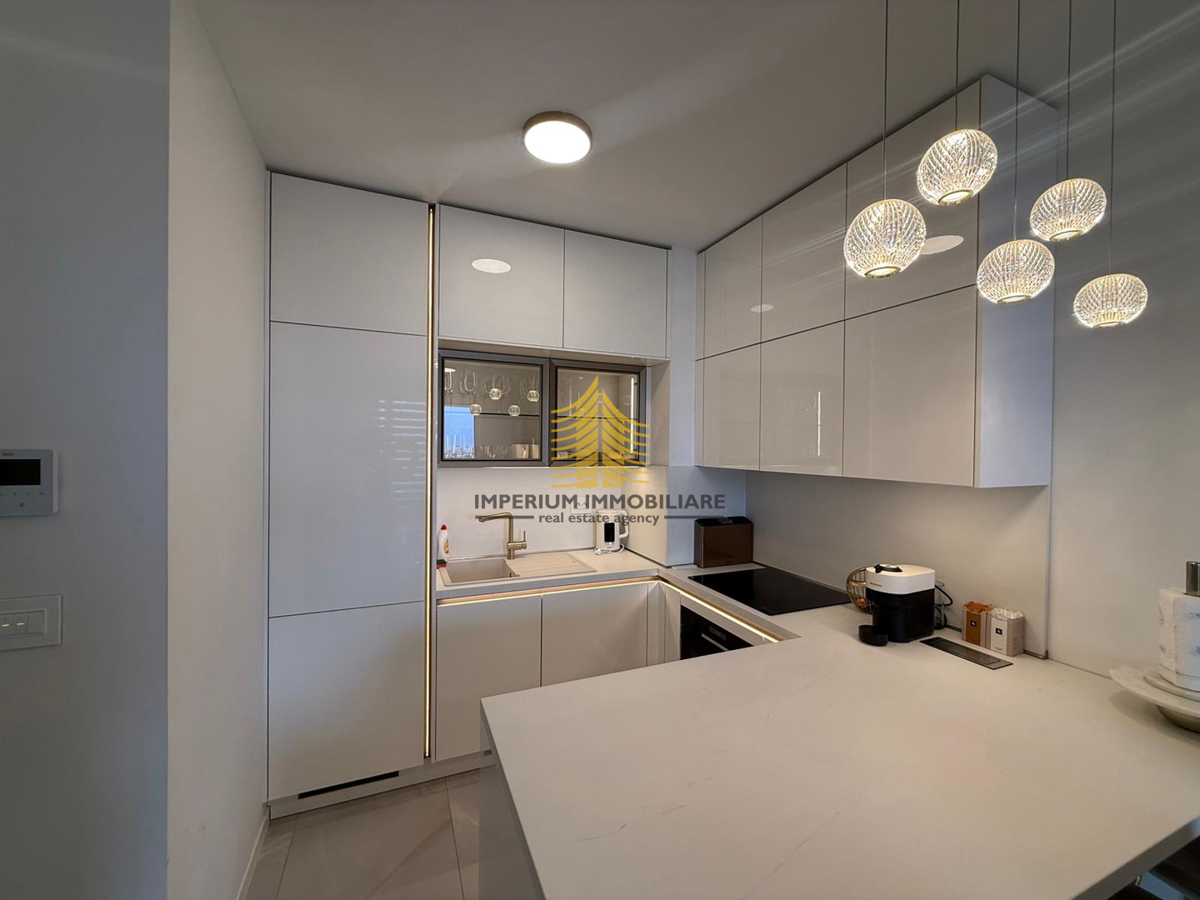 Apartment Zu verkaufen - Splitsko-dalmatinska Split - foto 1/12