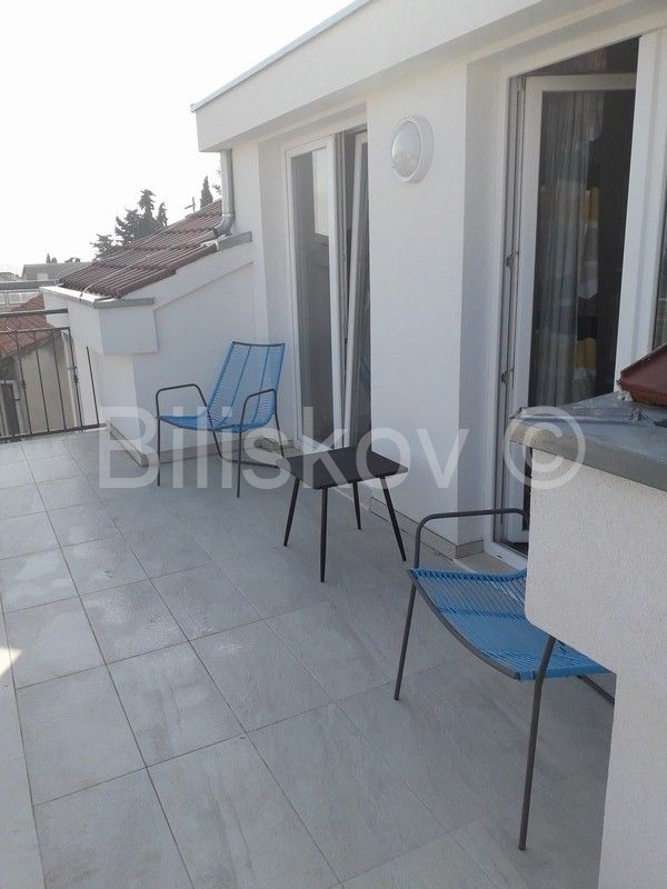 Mieszkanie Do wynajęcia - SPLITSKO-DALMATINSKA SPLIT