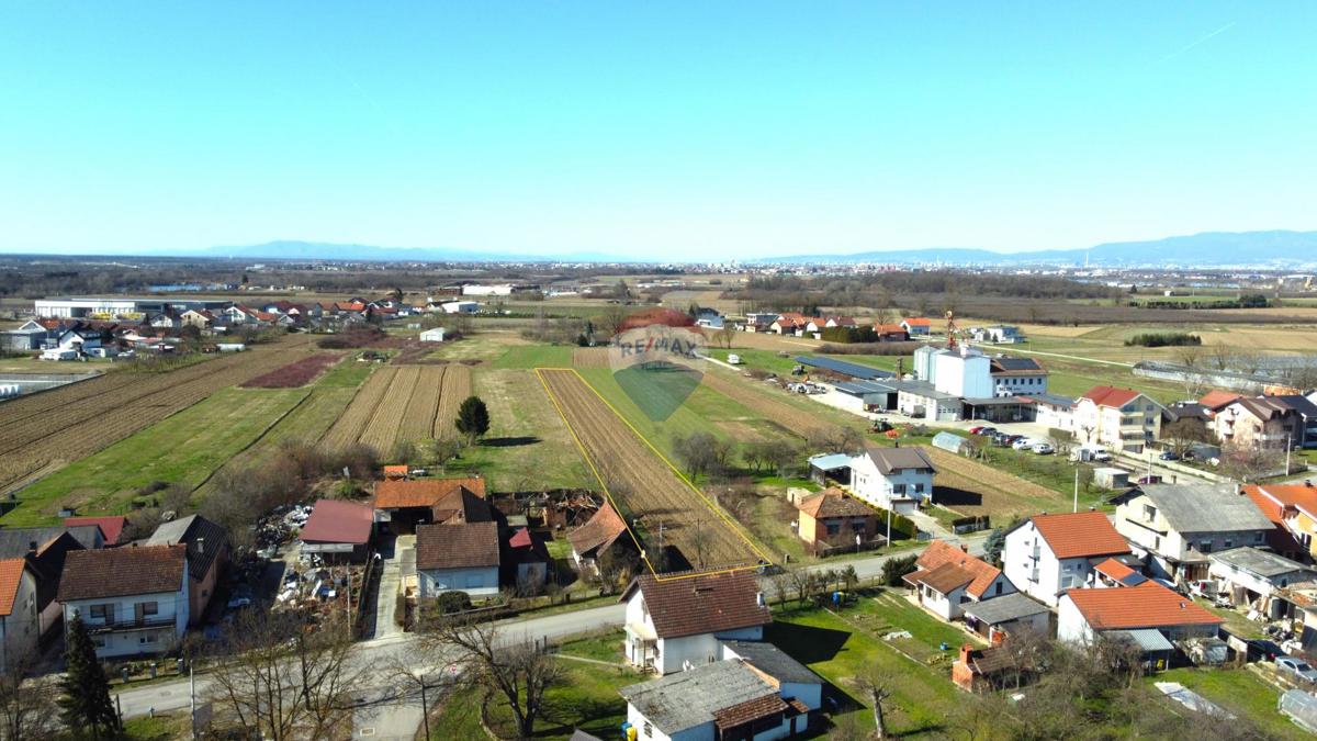 Zemljište Na prodaju - ZAGREBAČKA VELIKA GORICA