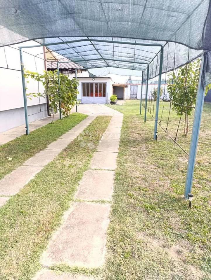House For sale - OSJEČKO-BARANJSKA DARDA