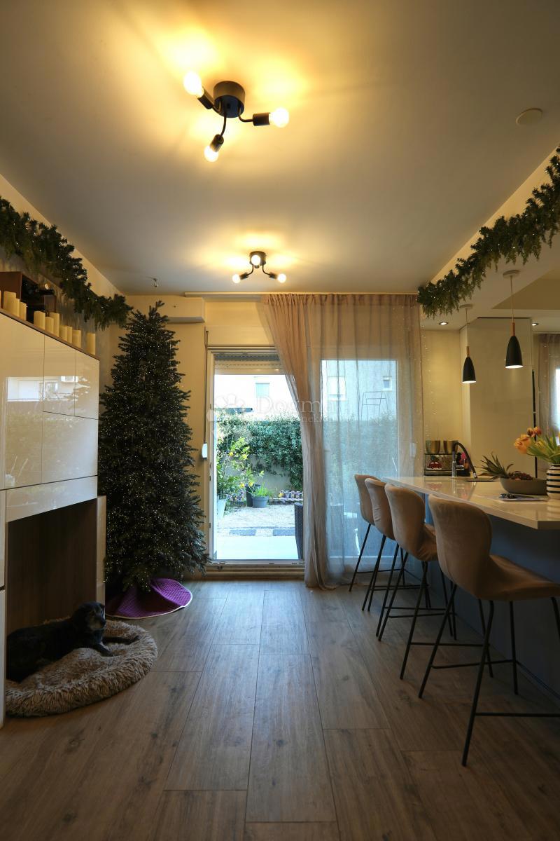 Appartamento In vendita - Splitsko-dalmatinska Solin - foto 2/15