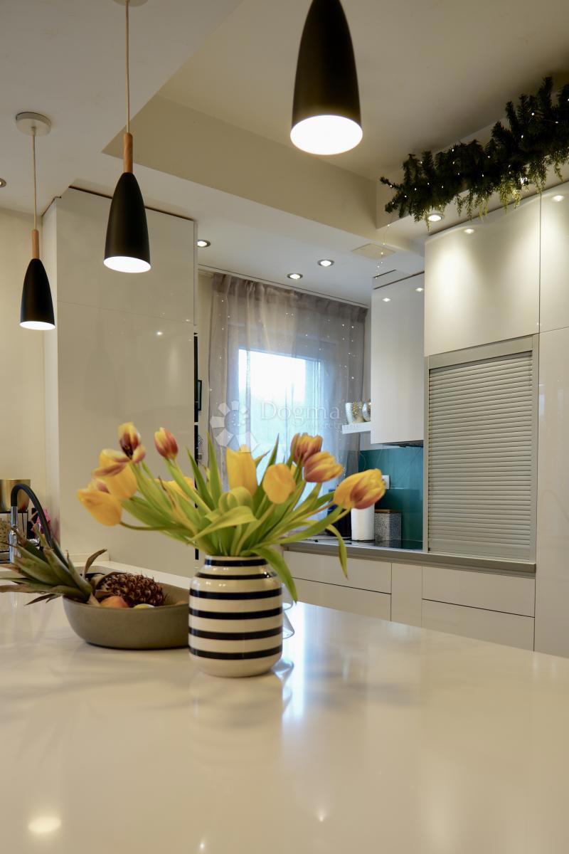 Appartamento In vendita - Splitsko-dalmatinska Solin - foto 3/15