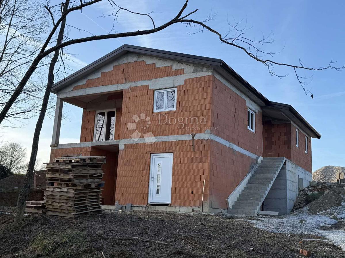 House For sale - ISTARSKA CEROVLJE