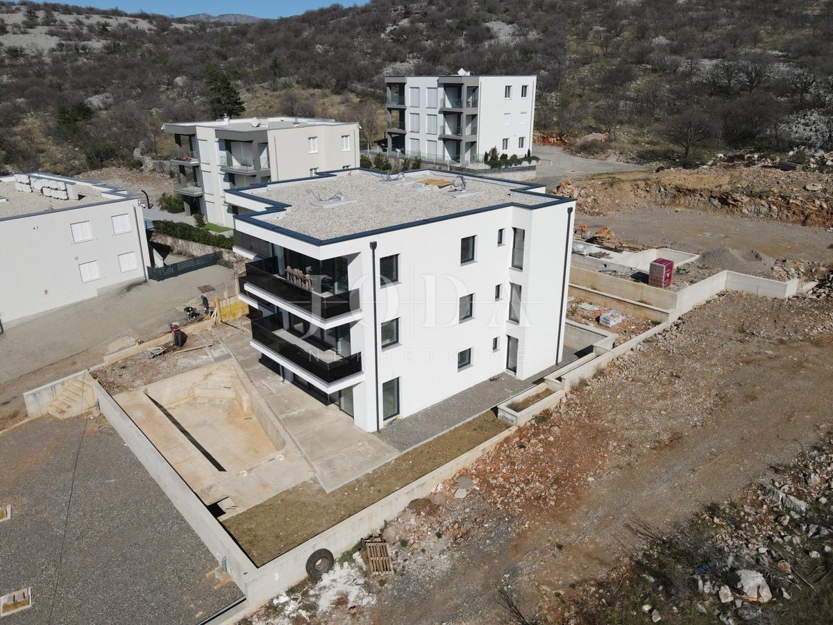 Flat For sale - Primorsko-goranska Novi Vinodolski - foto 3/17