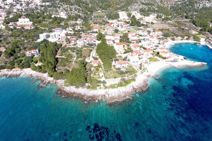 Działka na sprzedaż 587 m² – Hvar