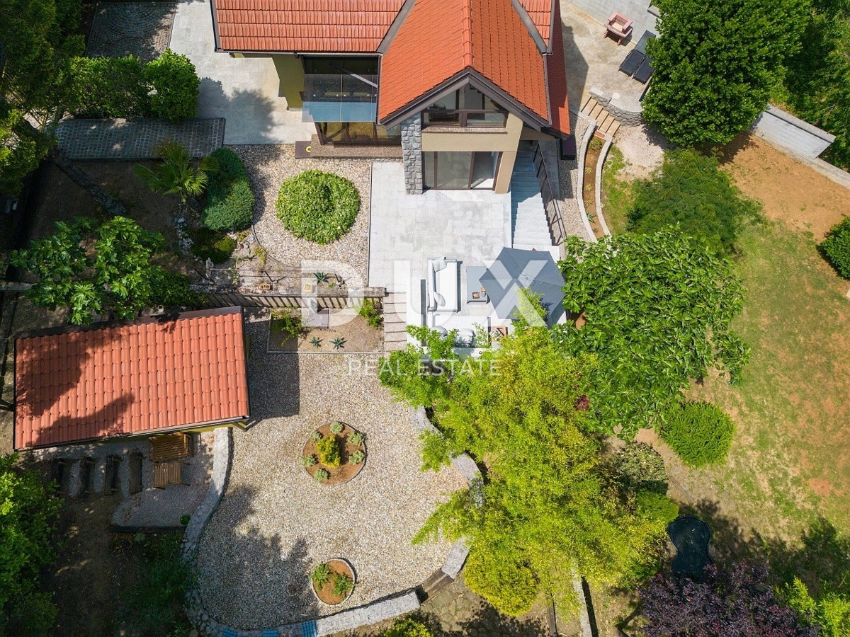 Maison À vendre ČAVLE