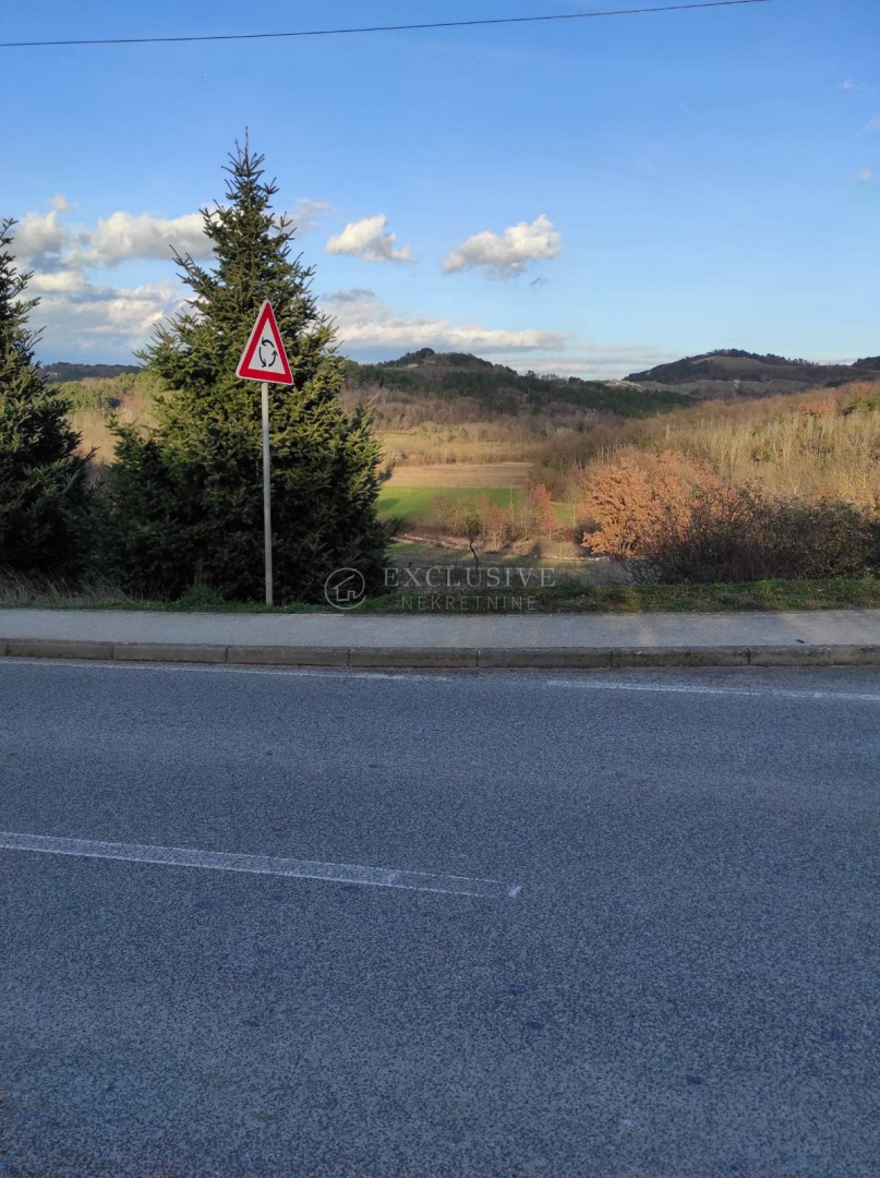 Zemljište Na prodaju - ISTARSKA KAROJBA