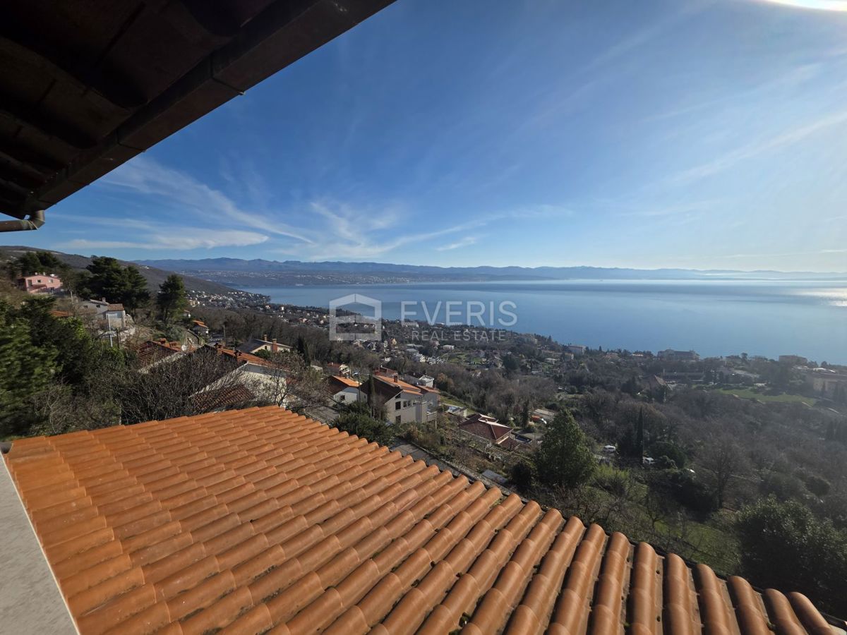 Flat For sale - PRIMORSKO-GORANSKA LOVRAN