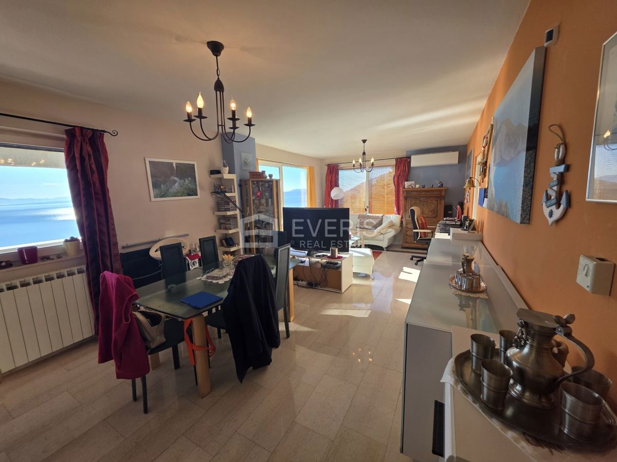Flat For sale - PRIMORSKO-GORANSKA LOVRAN