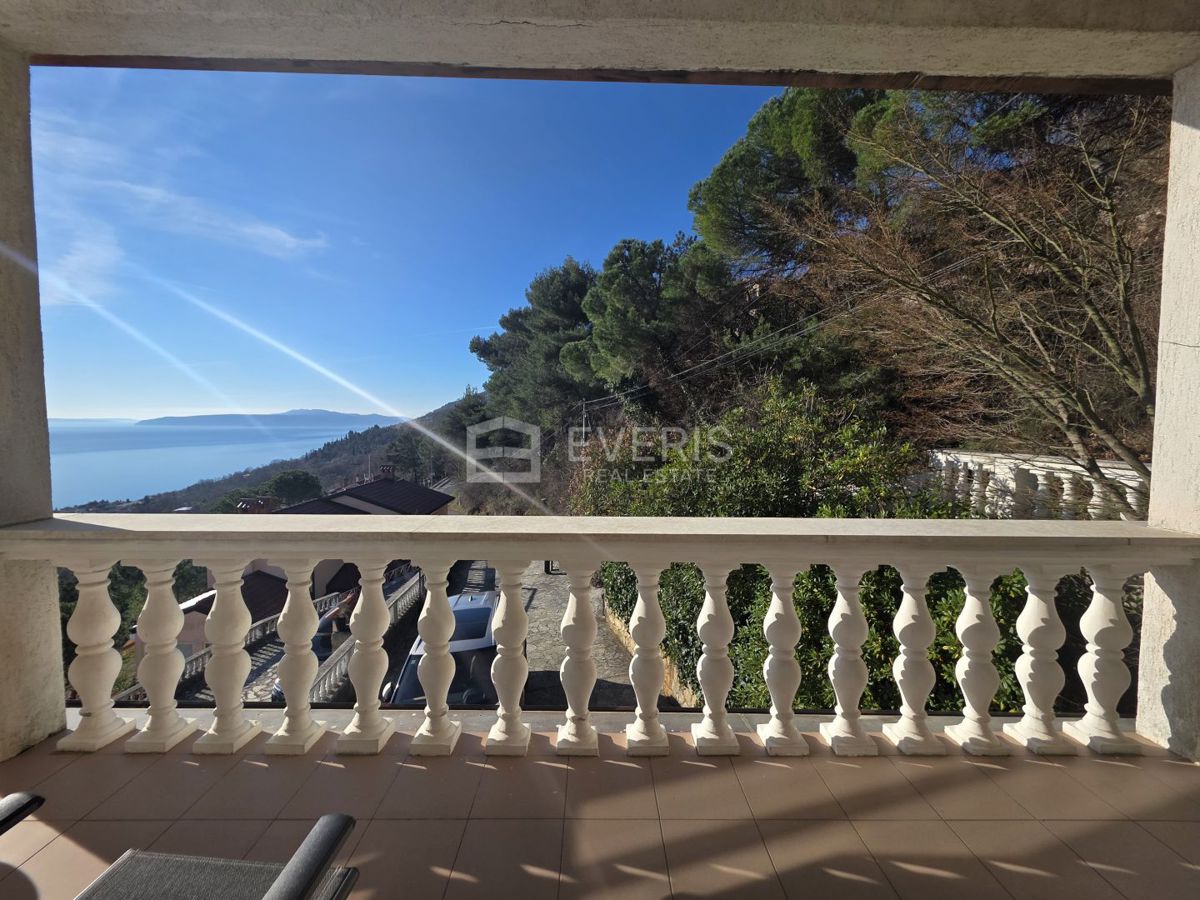 Flat For sale - PRIMORSKO-GORANSKA LOVRAN