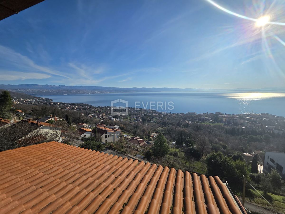 Flat For sale - PRIMORSKO-GORANSKA LOVRAN