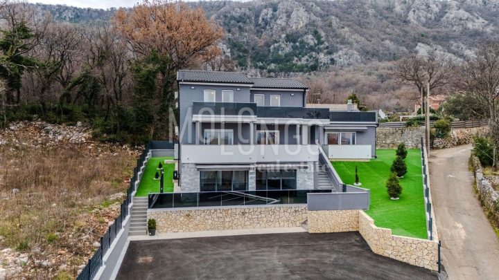 Hiša na predaj 250 m² – Vinodolska Općina