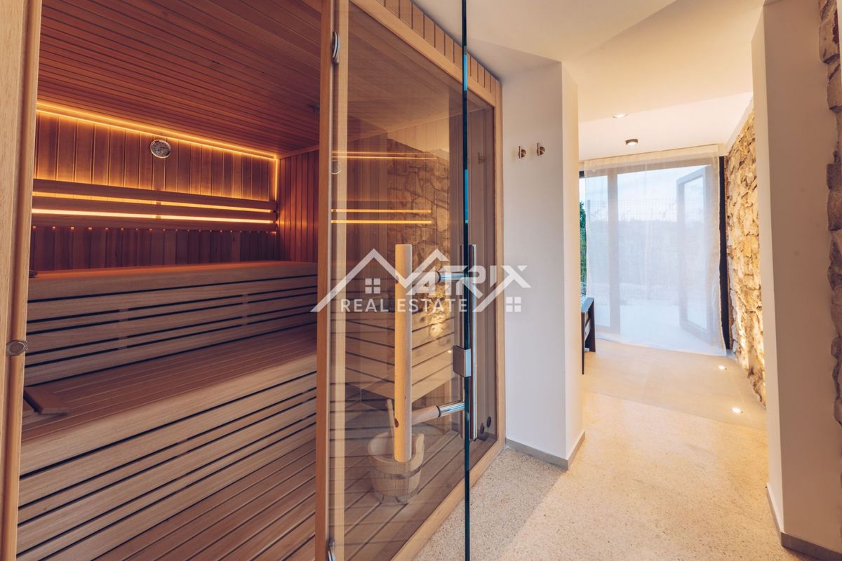House For sale - ISTARSKA NOVIGRAD