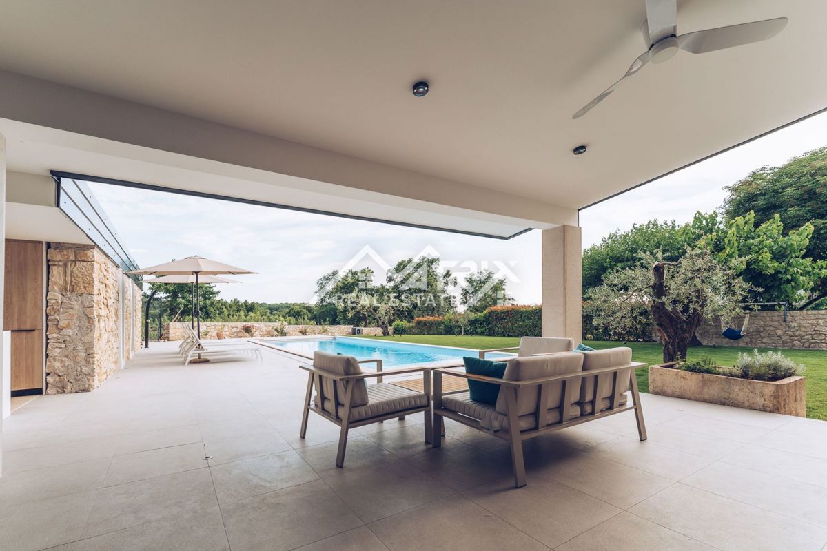 House For sale - ISTARSKA NOVIGRAD