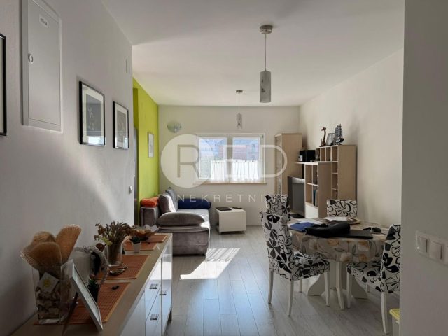 Apartmán na predaj 65 m² – Pakoštane