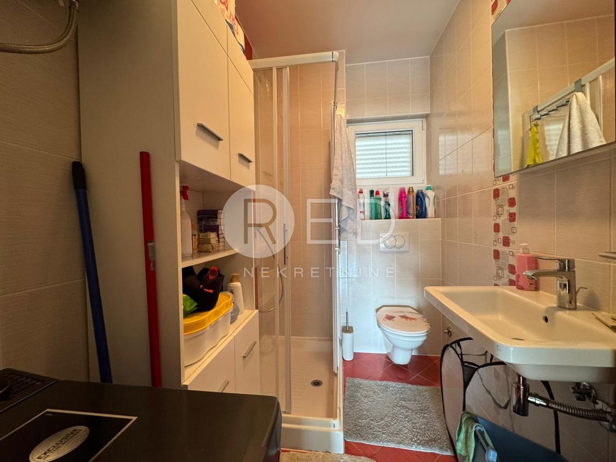 Flat For sale - ZADARSKA PAKOŠTANE