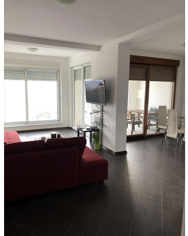 Apartmán Na predaj - Primorsko-goranska Matulji - foto 1/12