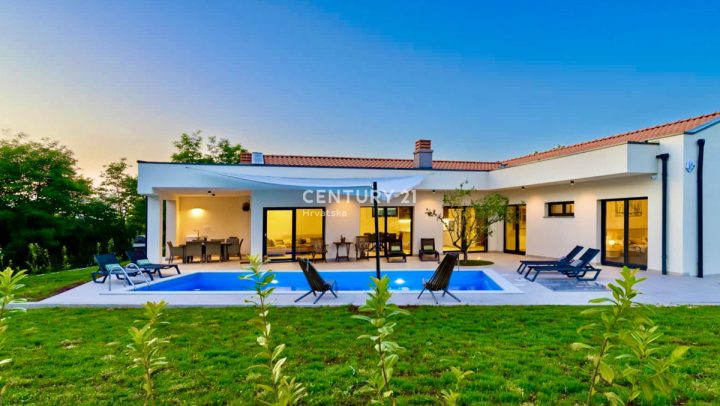 Hiša naprodaj 139 m² – Rovinj