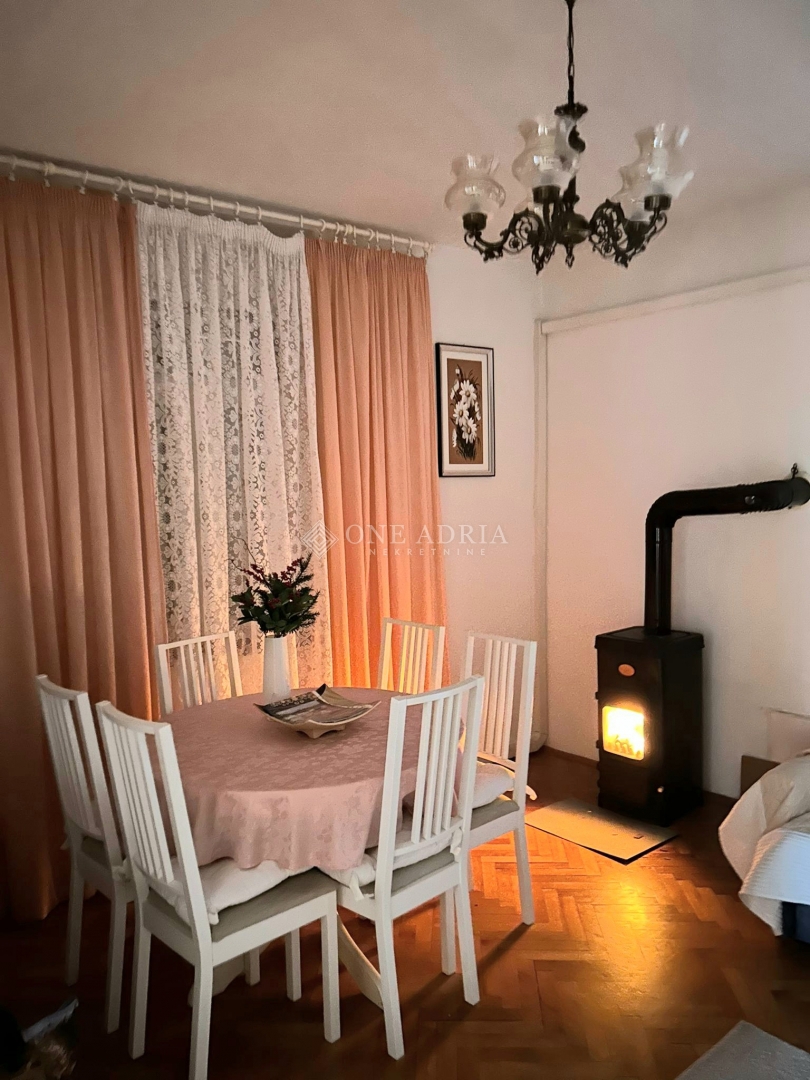 Appartement À vendre - LIČKO-SENJSKA SENJ