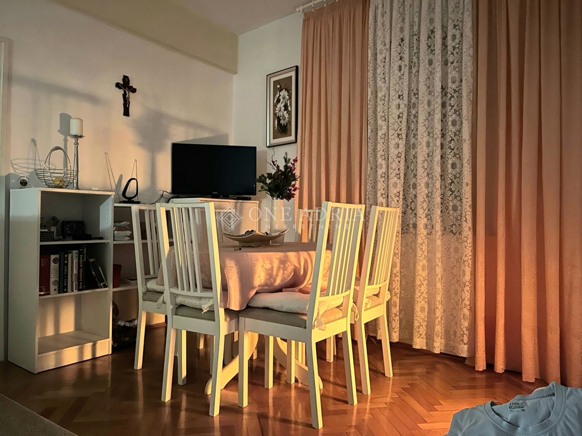 Appartement À vendre - LIČKO-SENJSKA SENJ