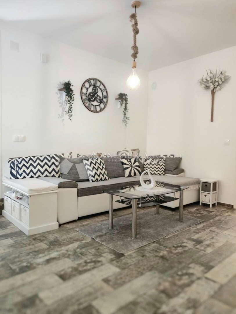 Flat For sale SENJ