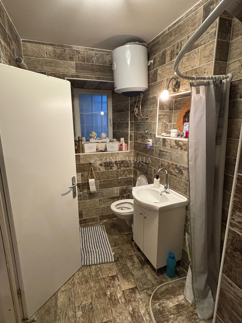 Flat For sale - LIČKO-SENJSKA SENJ