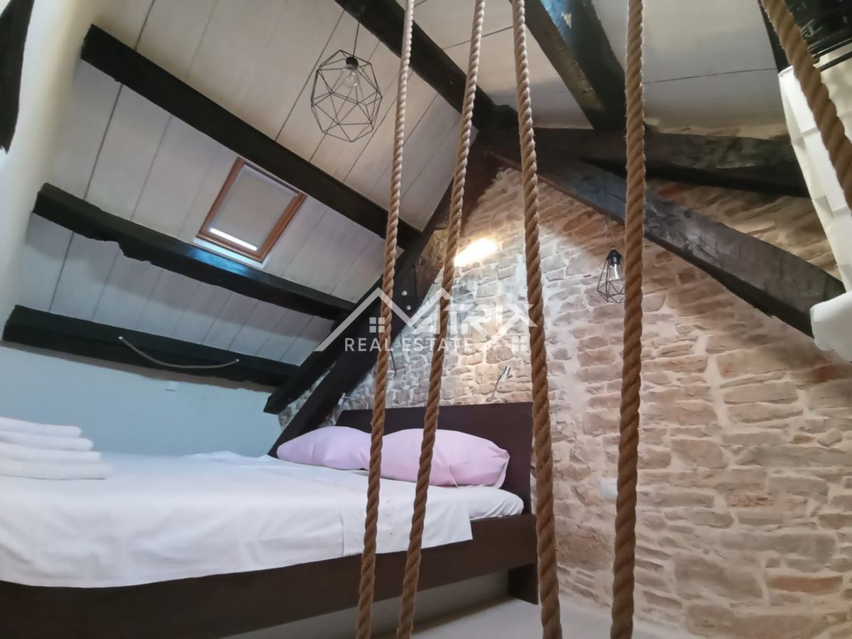 Kuća Na prodaju - ISTARSKA SVETVINČENAT