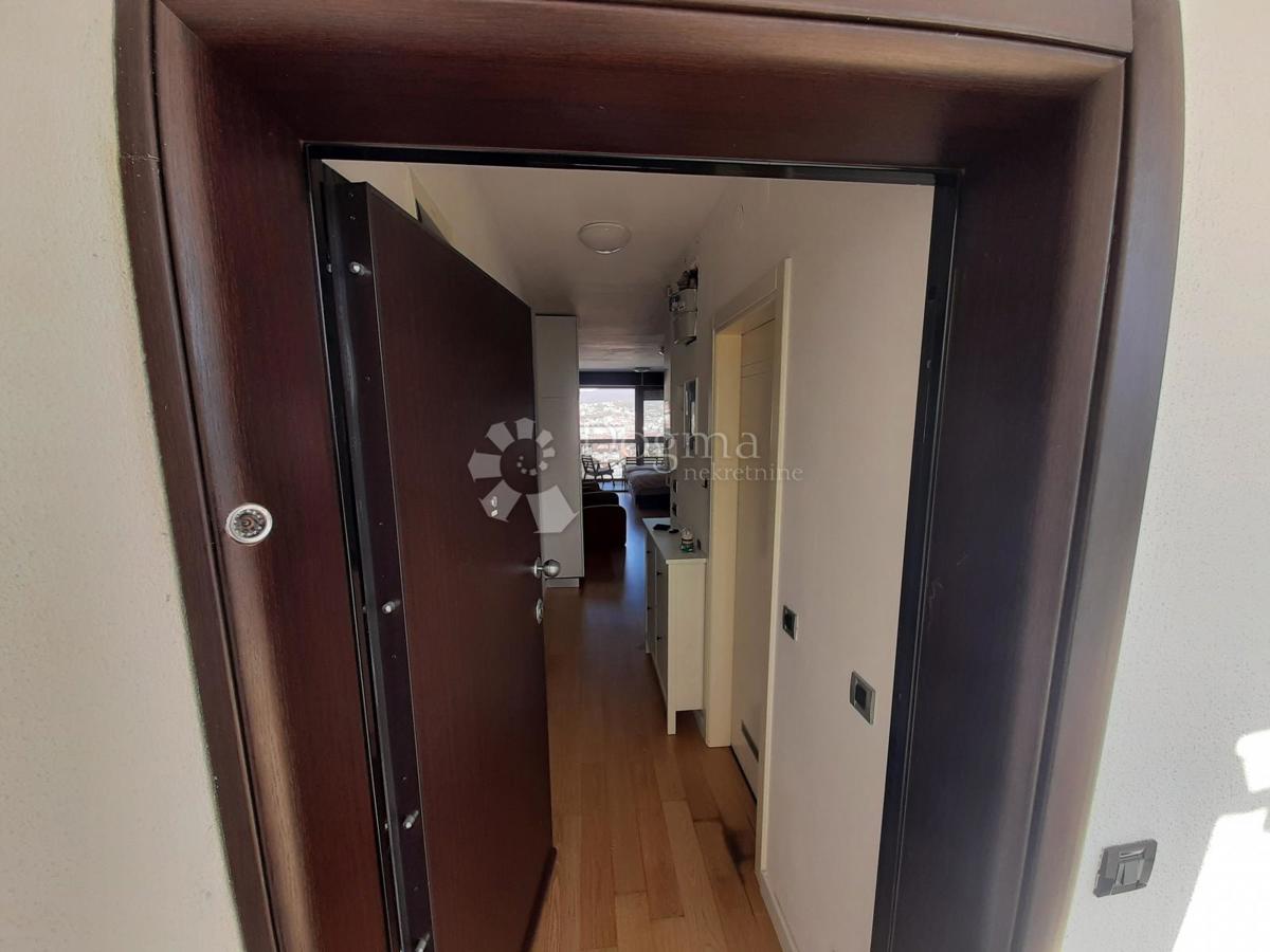 Appartement À louer - Grad Zagreb Zagreb - foto 2/27