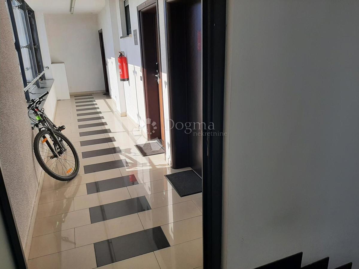 Appartement À louer - GRAD ZAGREB ZAGREB
