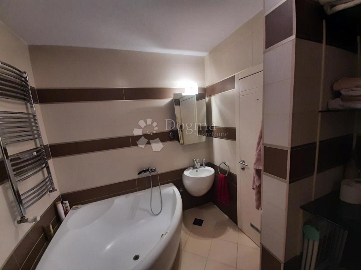 Appartement À louer - GRAD ZAGREB ZAGREB