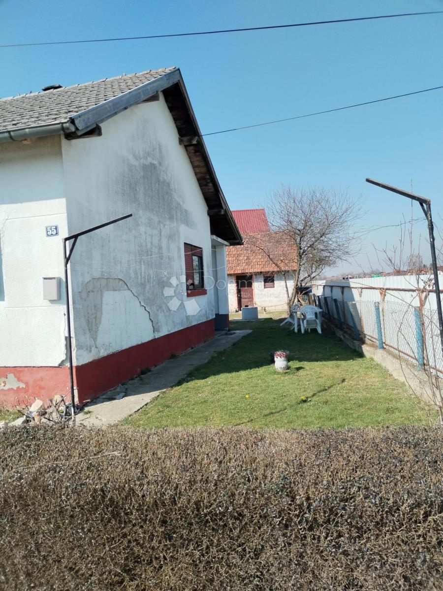 Dom Na predaj - ZAGREBAČKA KLOŠTAR IVANIĆ