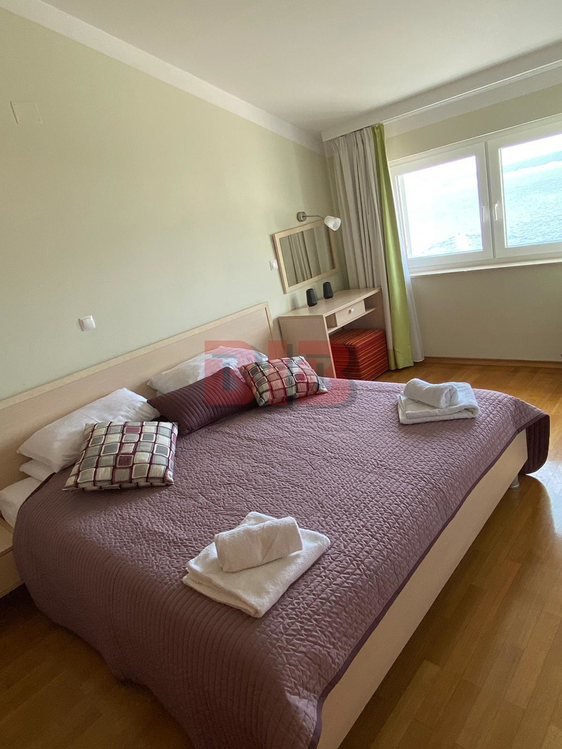Stan Na prodaju - PRIMORSKO-GORANSKA CRIKVENICA