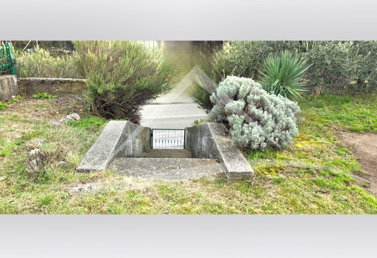 Mieszkanie Na sprzedaż - SPLITSKO-DALMATINSKA KLIS