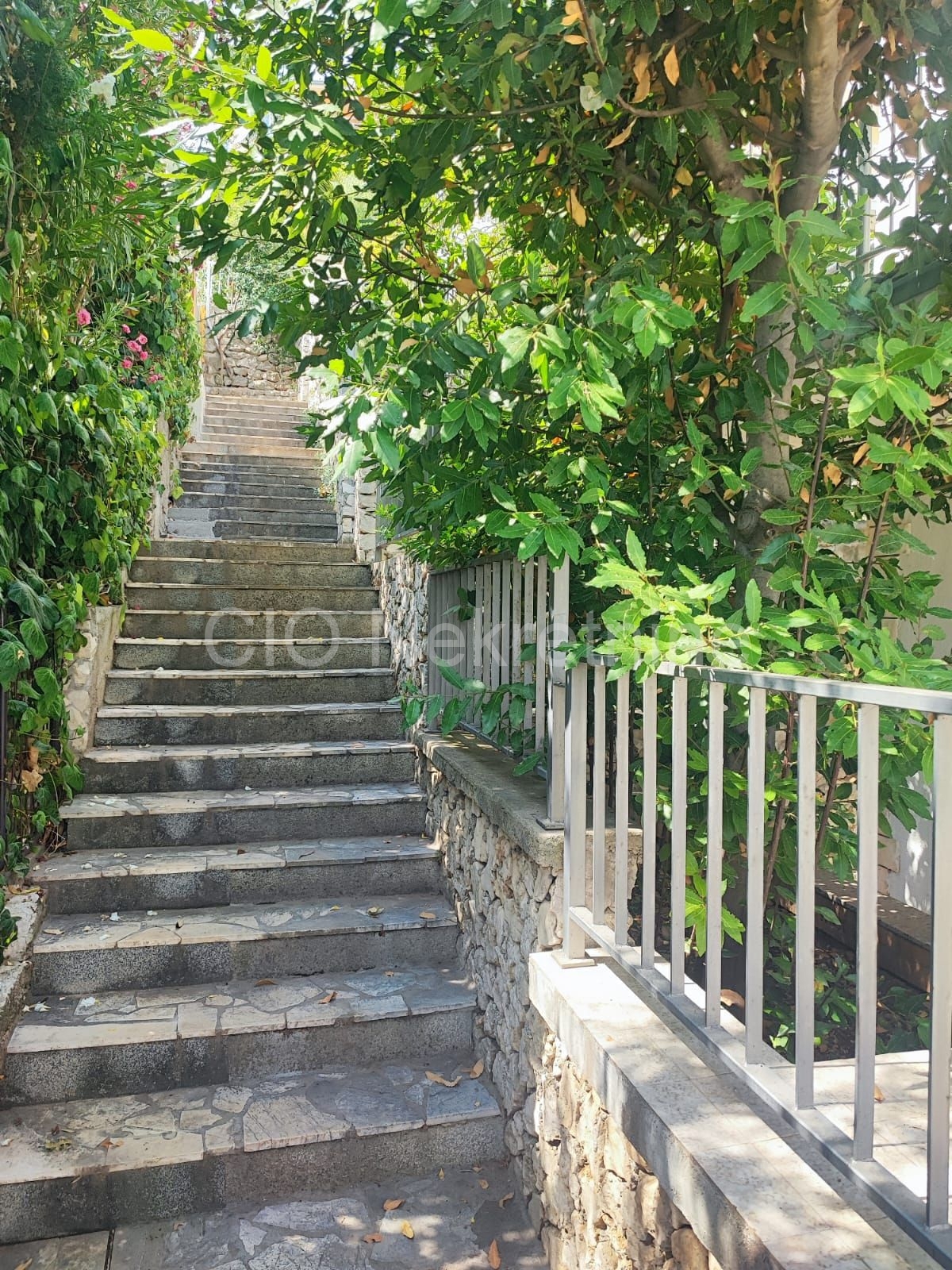 Mieszkanie Na sprzedaż - SPLITSKO-DALMATINSKA TROGIR