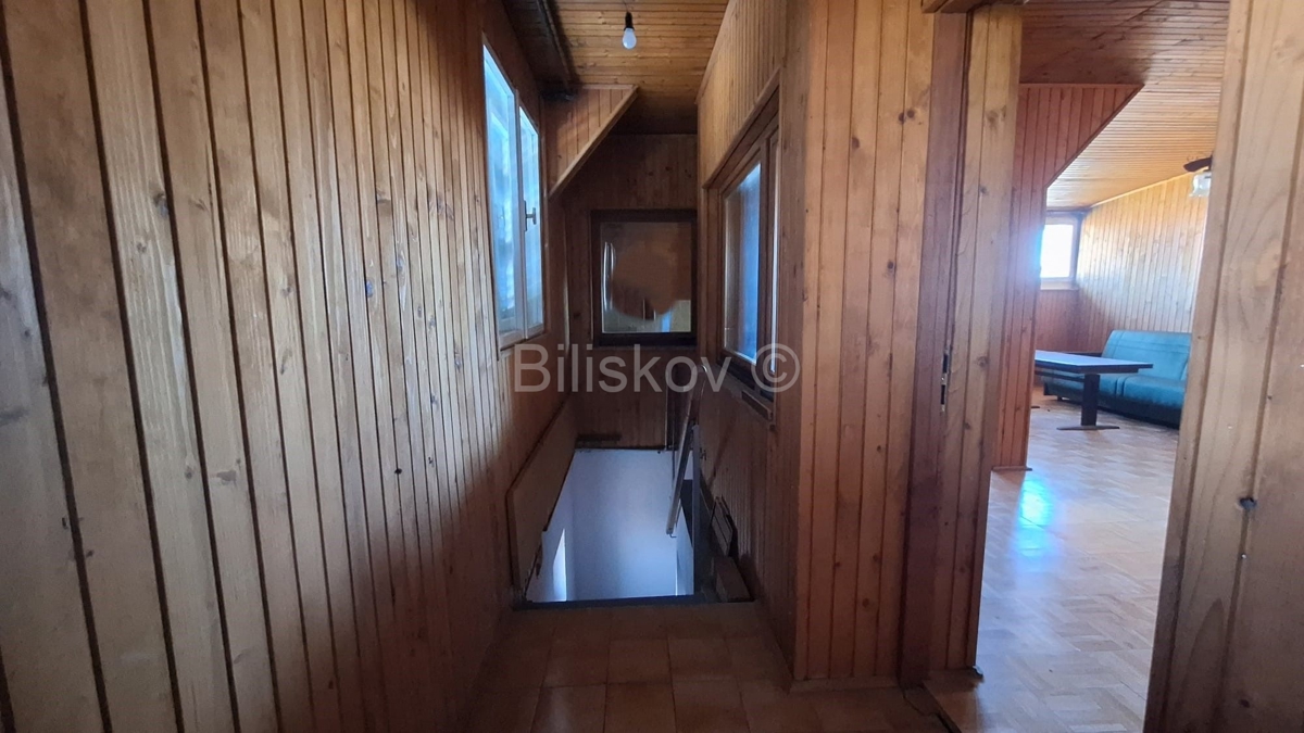 Casa In vendita - ZAGREBAČKA DUGO SELO