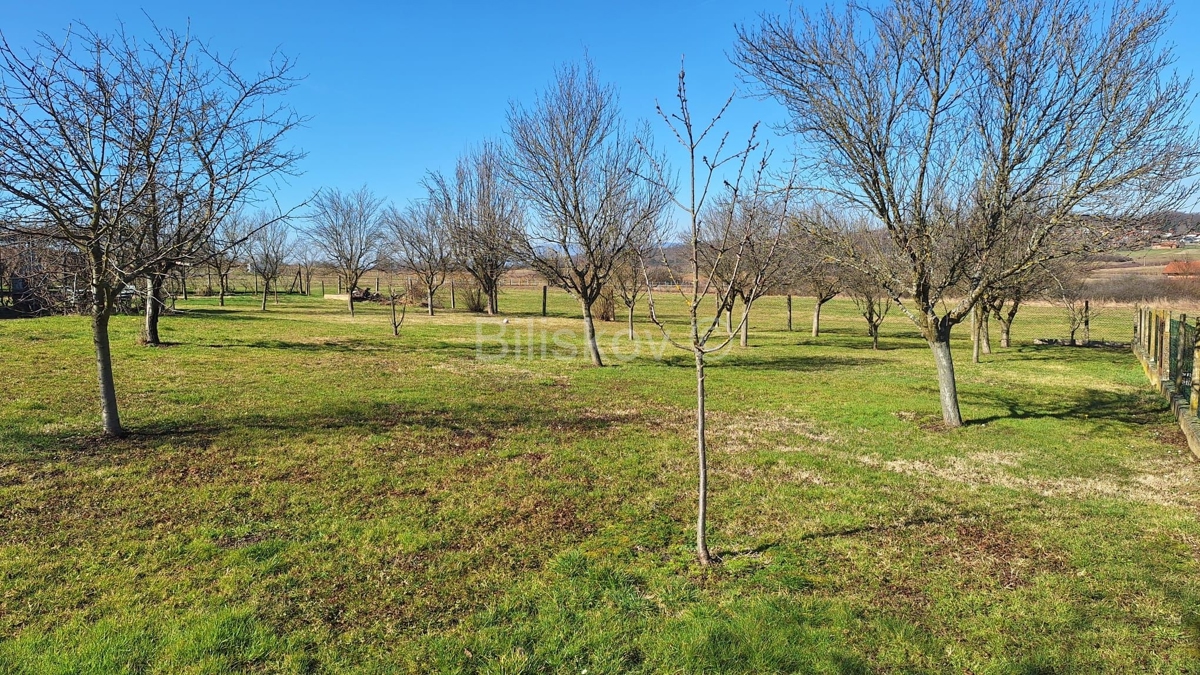 Casa In vendita - ZAGREBAČKA DUGO SELO