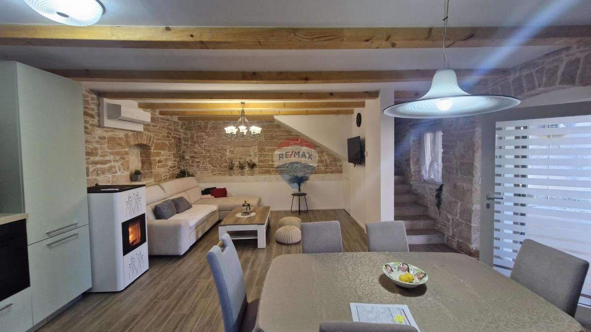 House For sale - ISTARSKA BARBAN