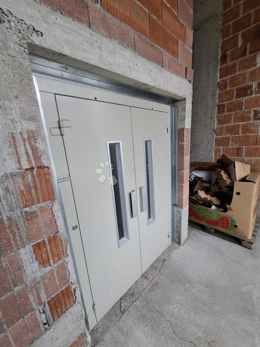 Gewerbefläche Zu vermieten - ZAGREBAČKA STUPNIK