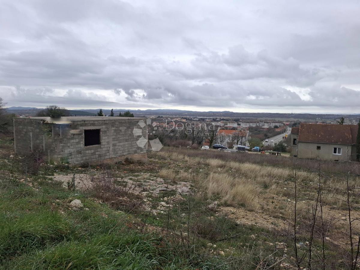 Casa In vendita - ZADARSKA BENKOVAC