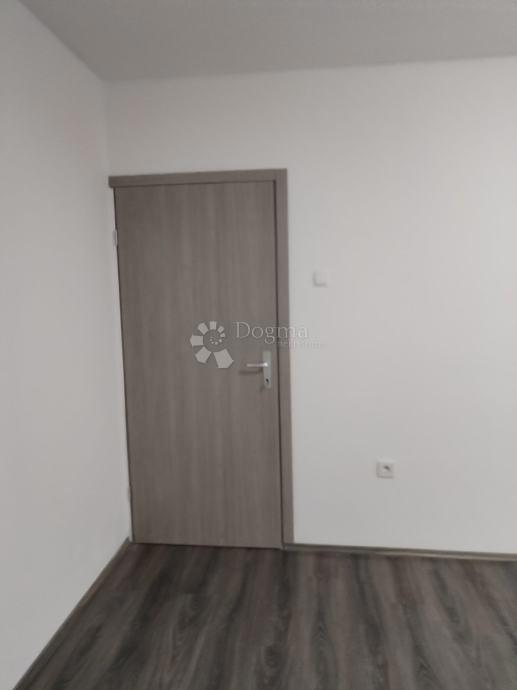 Appartamento In vendita - OSJEČKO-BARANJSKA OSIJEK